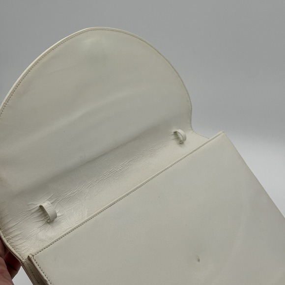 Bally White Leather Clutch Made in Italy Vintage Designer Classic Chic Read